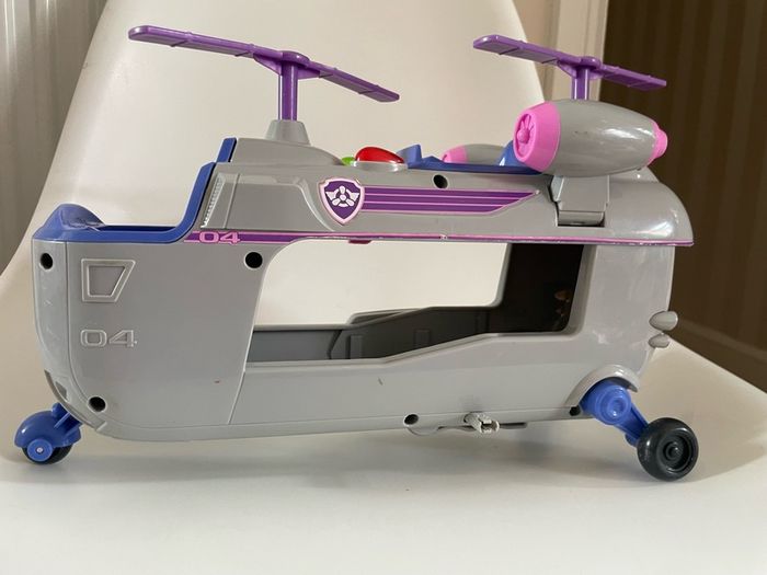 paw patrol sky helicopter