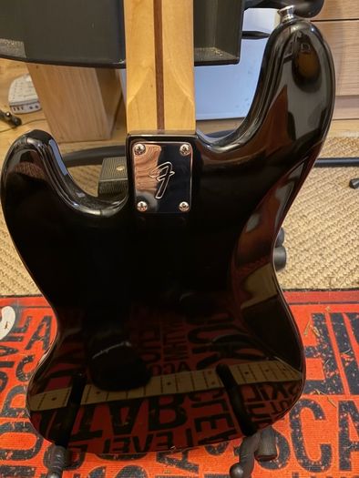 Fretless Jazz Bass