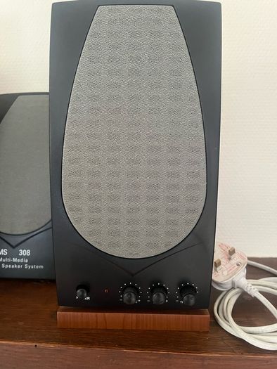 Pair of Active Monitor Speakers