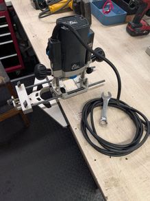Elu Router 220v
