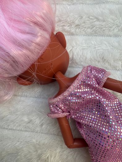 Hairdorables Hairmazing Prom Perfect Fashion Doll WIllow Just Play Pink Hair Used Please see photos