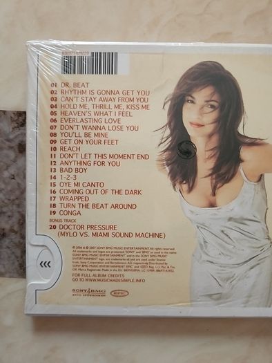 Gloria Estefan CD - The Very Best Of  (NEW)