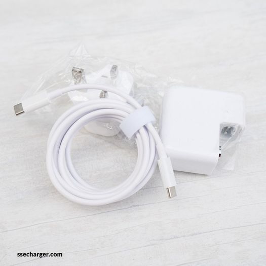 UK AU Plug Fit for Mac Pro Charger 87W USB C Power