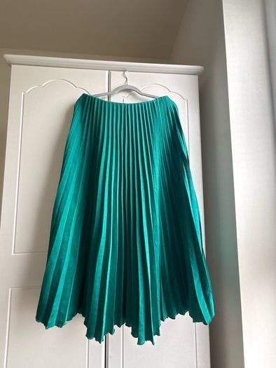 Zara Satin Emerald Green Pleated Midi Skirt