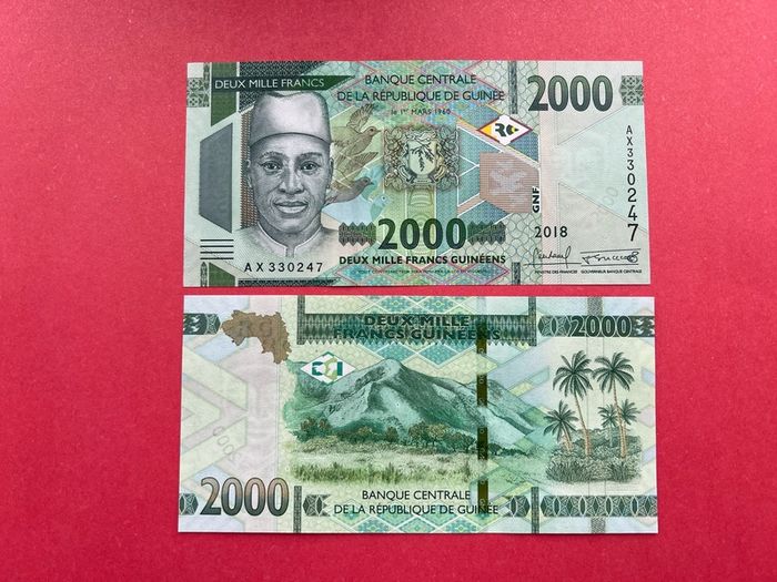 Guinea  2,000. Francs. 2018. Pick. 48a. ( Uncirculated )