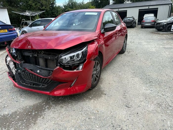 222 Peugeot 208 1.2 petrol