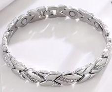 Silver Diamond bracelet with therapeutic well being magnets
