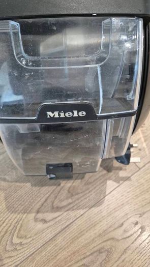 Miele Vacuum cleaner