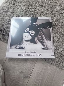 Ariana Grande Dangerous woman double vinyl