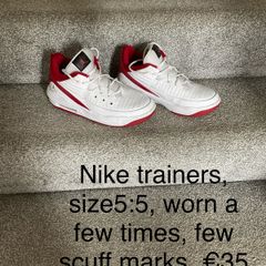 Nike trainers, size 5:5