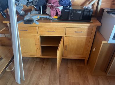 sideboard