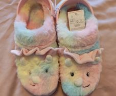 girls crocs