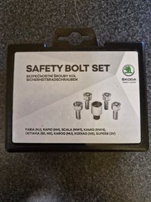 Skoda Locking Wheel Bolt Set
