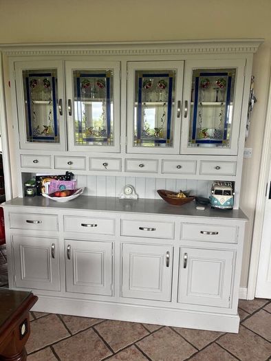 Kitchen dresser
