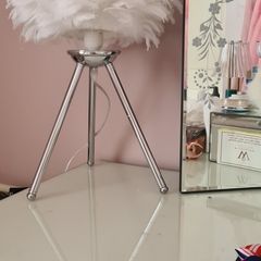 Beautiful white feather shade bedroom lamp