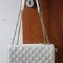 guess handbag Image 3