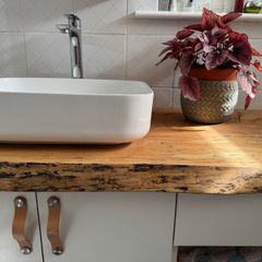 Custom vanity unit + basin + tap
