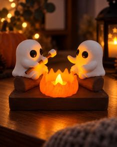Cute Ghost Campfire LED Decoration