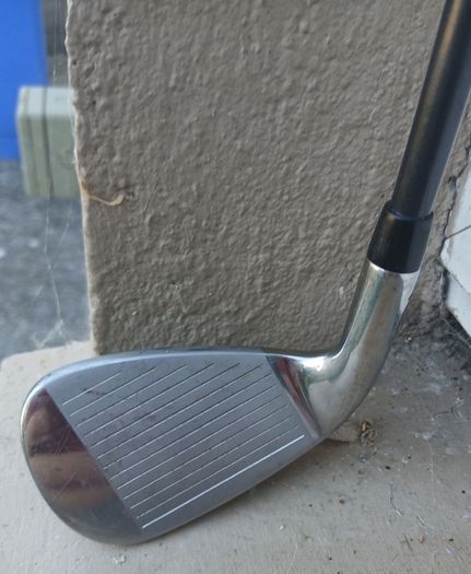Golf club.8 iron.
