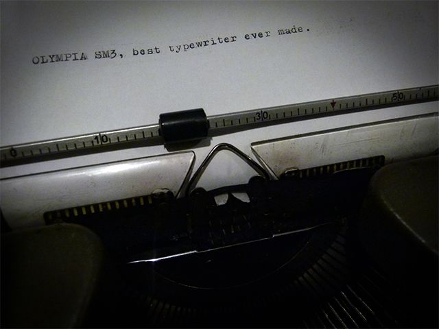 OLYMPIA SM3 typewriter working order