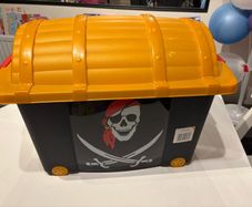 toy box
