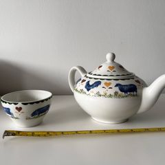 Wood and Sons Jacks Farm themed Teapot