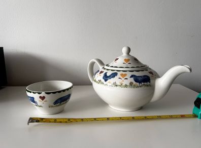 Wood and Sons Jacks Farm themed Teapot