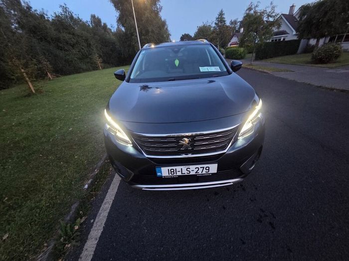 Peugeot 5008 Allure 2018