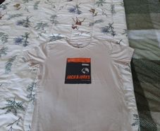 beige jack and Jones t shirt