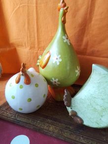 Novelty  Ceramic Chickens