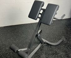 Roman Chair Back Extension Machine