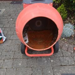Cement mixer