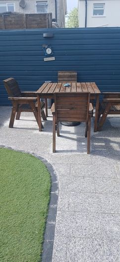 Solid wooden table and chairs. Good quality wood with nice and wide chairs for comfort. One lat missing on one chair