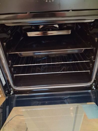 Candy oven