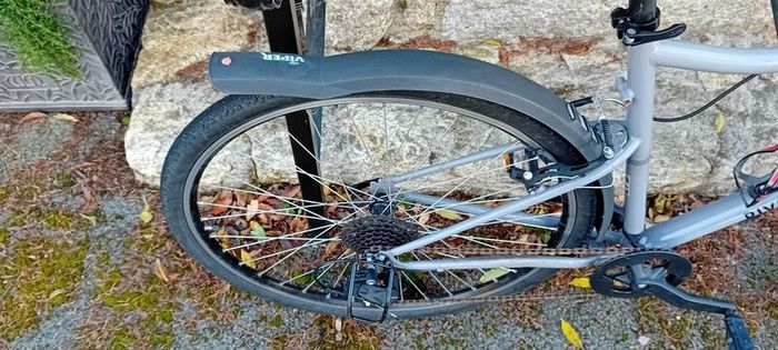 Decathlon Hybrid Bicycle