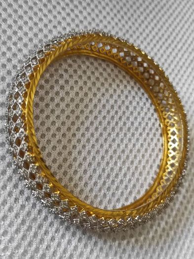 bangle