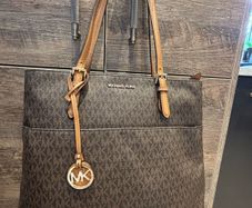 Michael Kors Bedford large leather tote