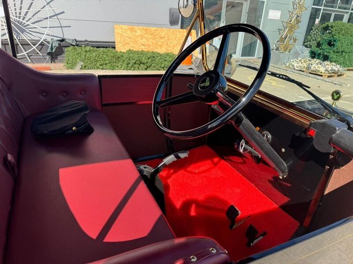 Vintage electric cars