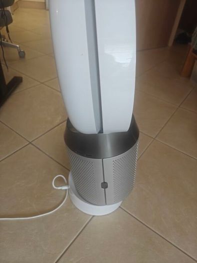 Dyson Pure Cool DP04 Air Purifier Fan App Controlled  83% Filters