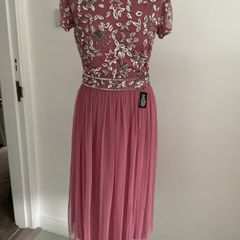 occasion  Bnwt Amber brand size small tulle dress with embellishments 10