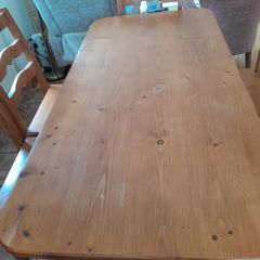 Kitchen table & six chairs