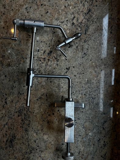 fly tying vice