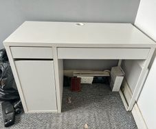 IKEA Micke Office Desk