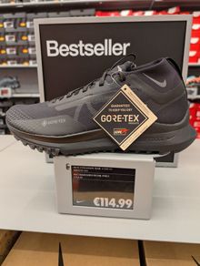 Brand New Nike Pegasus Trial 4 Gore Tex