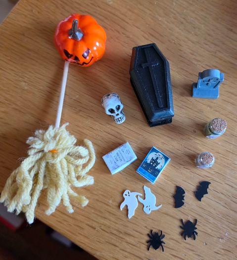 Dolls house Halloween miniatures