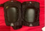 Triple 8 KP 22 BMX/Skateboard knee pads (brand new)