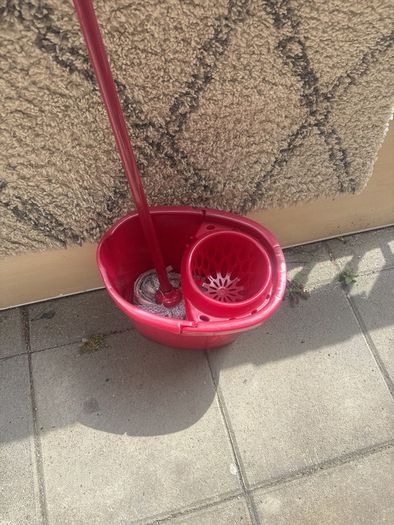 mop and bucket