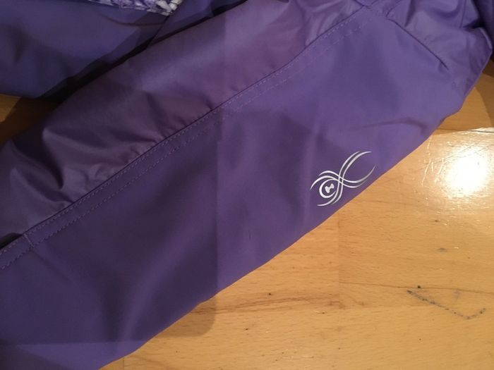 Girls Jacket with detachable hood size-4 years