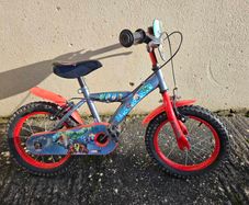 14 inch Avengers Boys Bike