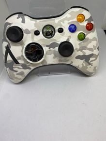 Official Xbox 360 Arctic Camo Controller